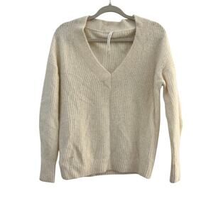 The Group BABATON Women's S Ivory Alpaca Wool Blend V-neck Minimalist Sweater
